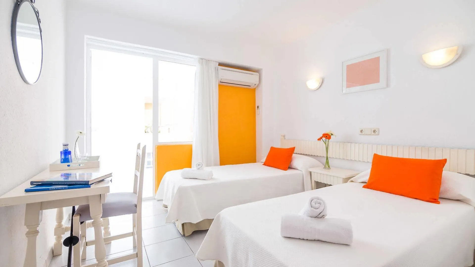 Garau Petit Hotel El Arenal  El Arenal (Mallorca)
